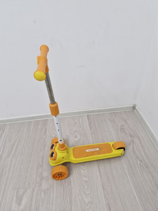 Продам детский самокат