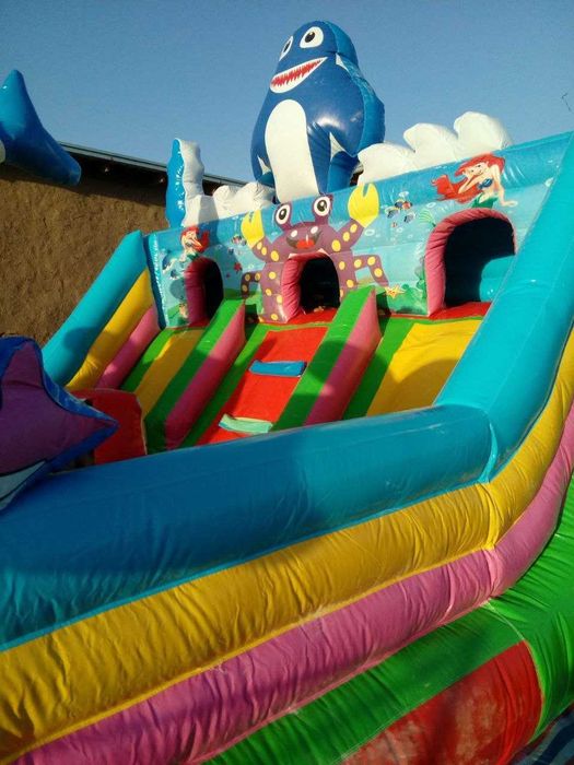 Batut va muzqaymoq frizer birgalikda sotiladi