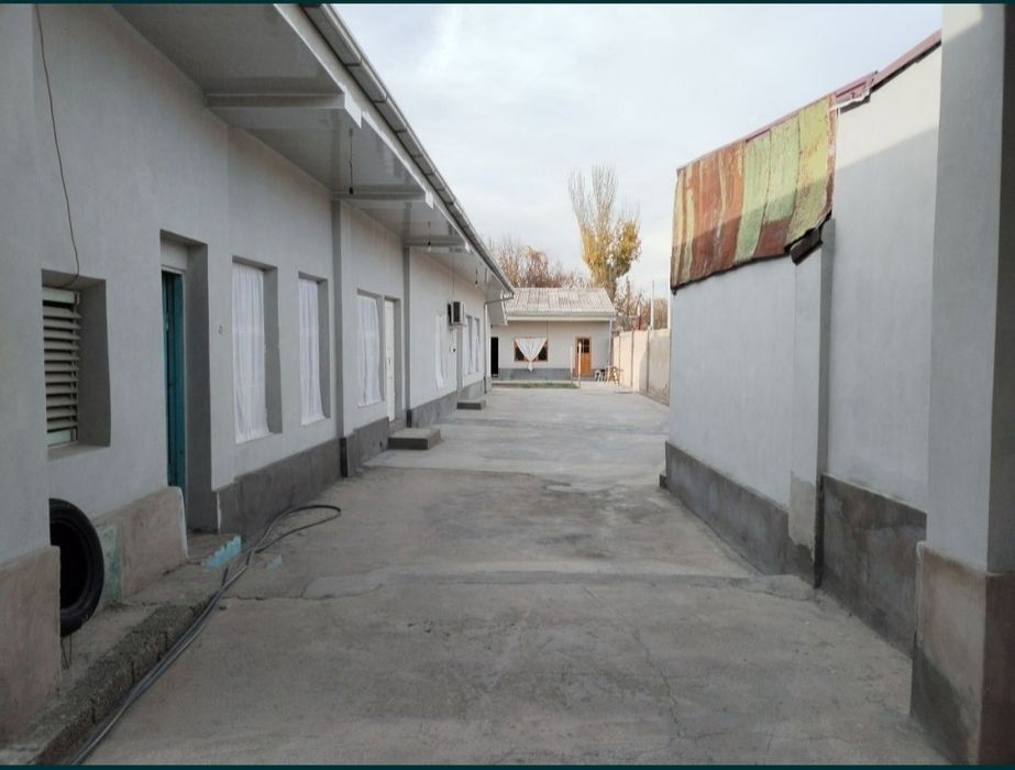 Uy sotiladi 6,19 sotik 4 xona