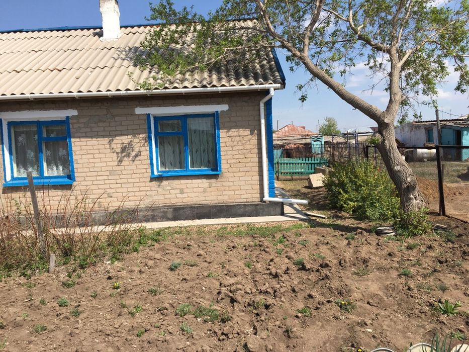 Дом с земельным участком