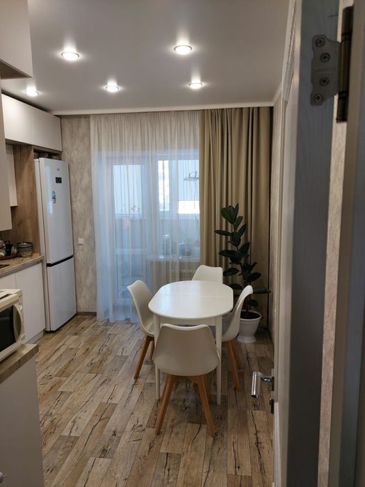 3 комнт, ЖК Самал