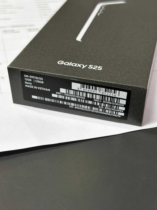 Samsung S25 12/128GB ! НОВ !