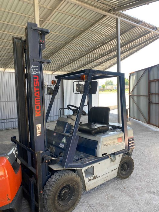 Вилочный погрузчик KOMATSU fg15-15