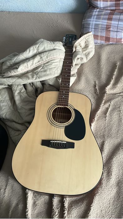 гитара Cort с чехлом