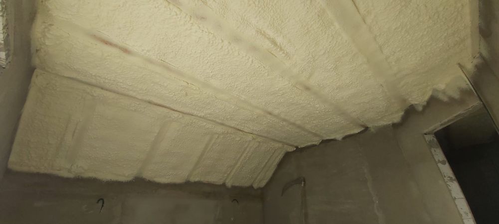 Izolatie profesionala cu spuma poliuretanica