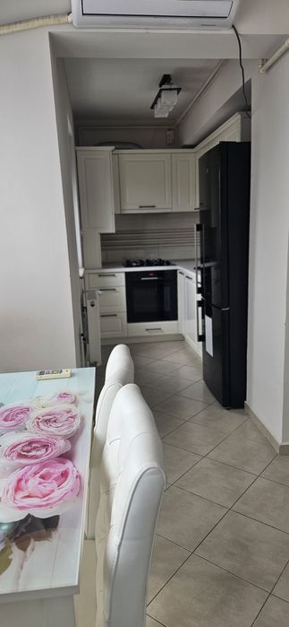 ZONA MALL,  2 camere decomandate