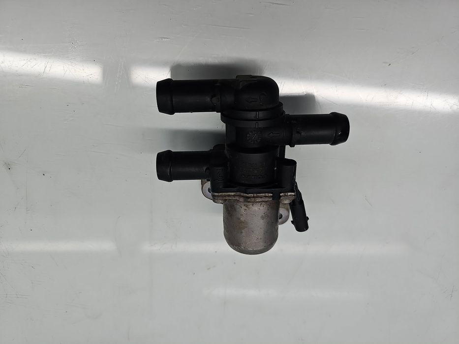 Pompa apa Volvo XC90 II [Fabr 2015-2024] 31338385 2.0 Hib B4204T  236K