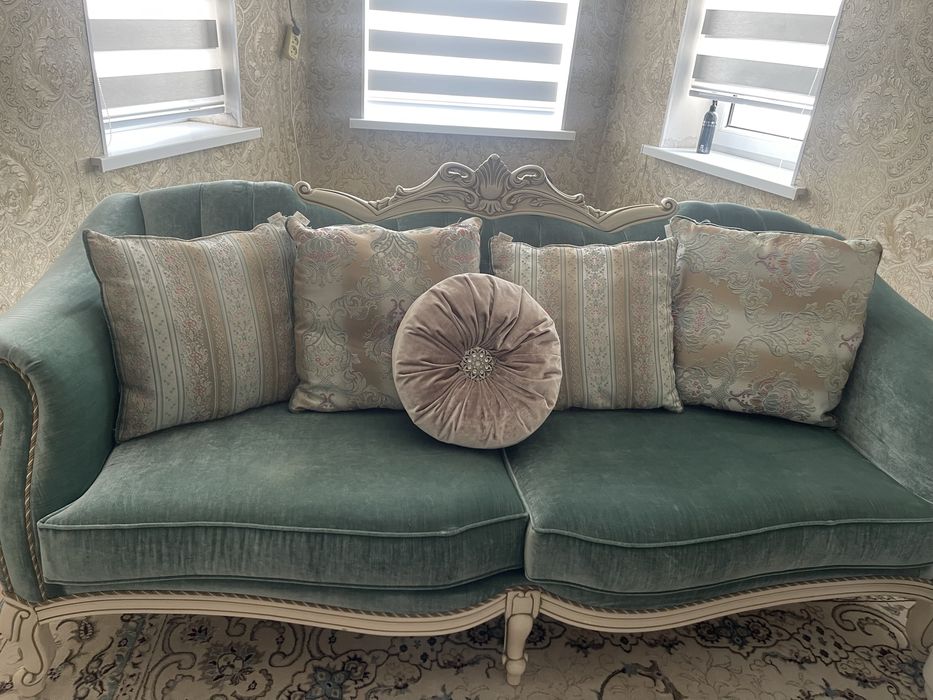 Диван турецкйи истикбал