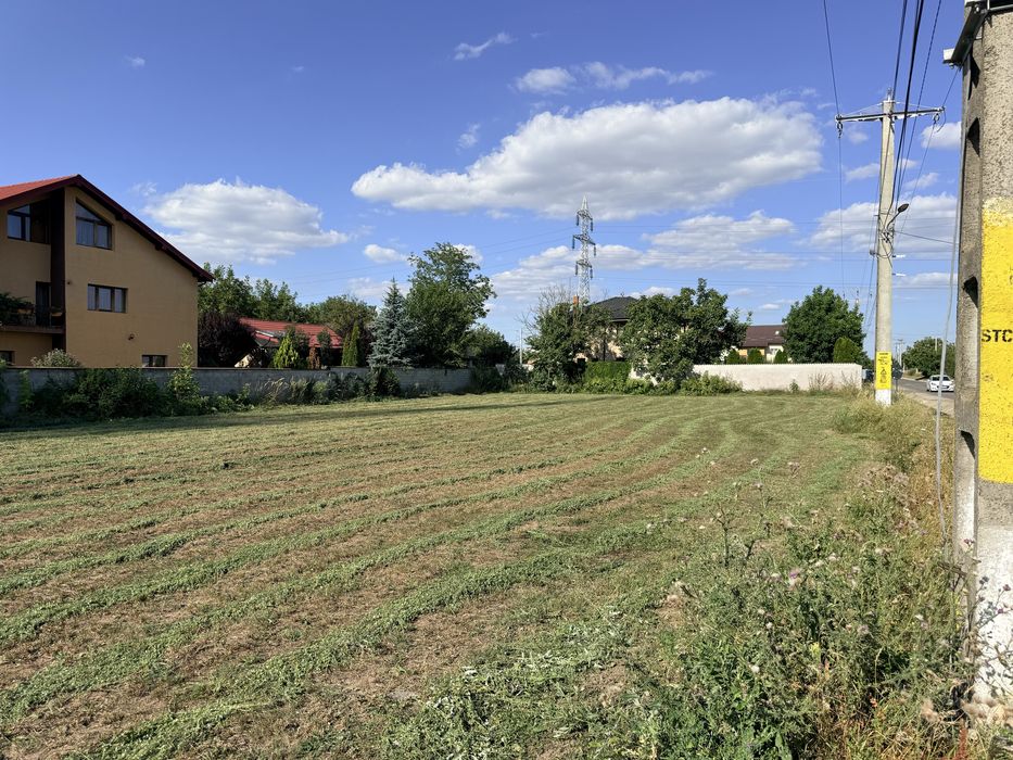 Teren platou Saucesti 1376mp