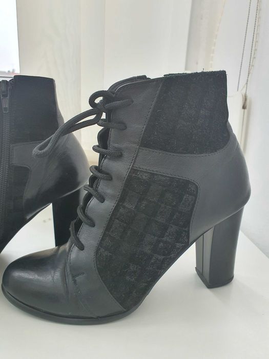 Botine din piele naturală foarte comode