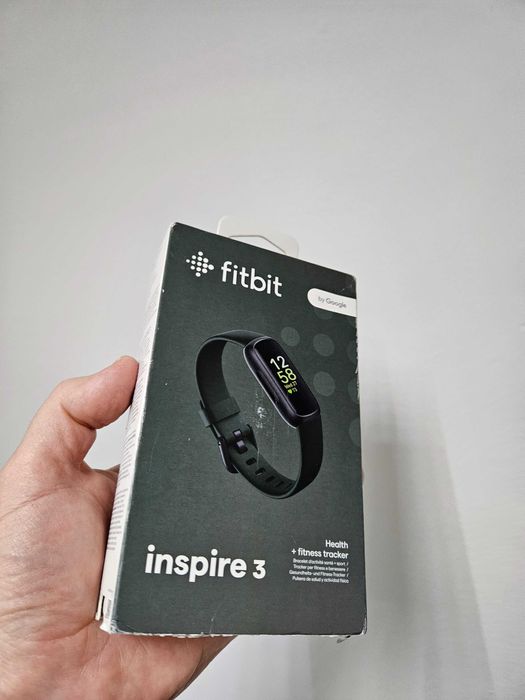 Watch fitibit Versa 3 nou la cutie.