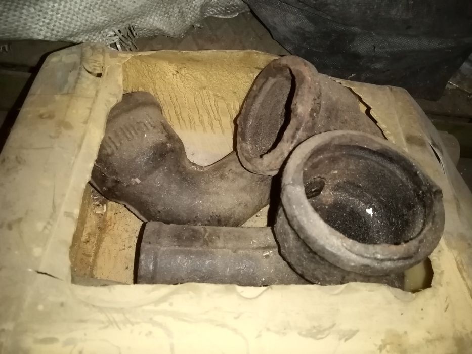 Продам  канализационные отводы