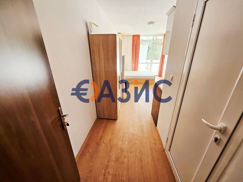 Продава се Едностаен апартамент в к.к. Слънчев бряг - 30 кв.м за 1734 €/кв.м - Снимка #6