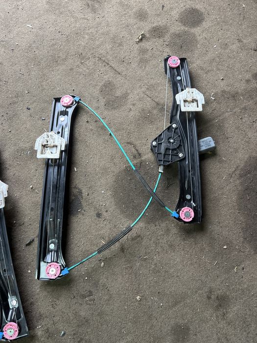 Macarale geamuri fata bmw f20