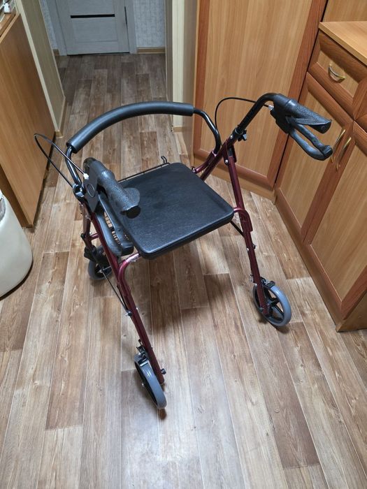 Ходунки-роллеры,  "Armed",  инвалидное оборудование