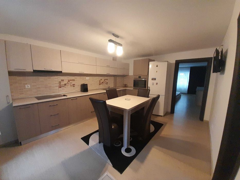 garsoniera de inchiriat 42 mp