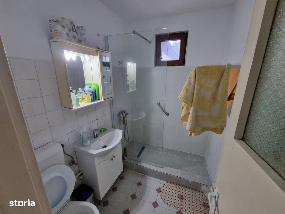 Apartament 3 camere zona Tomis 1