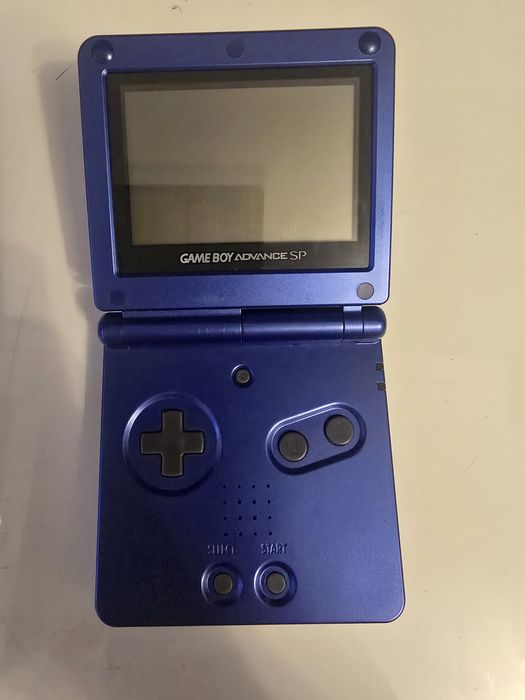 Gameboy advance sp+ 5 jocuri