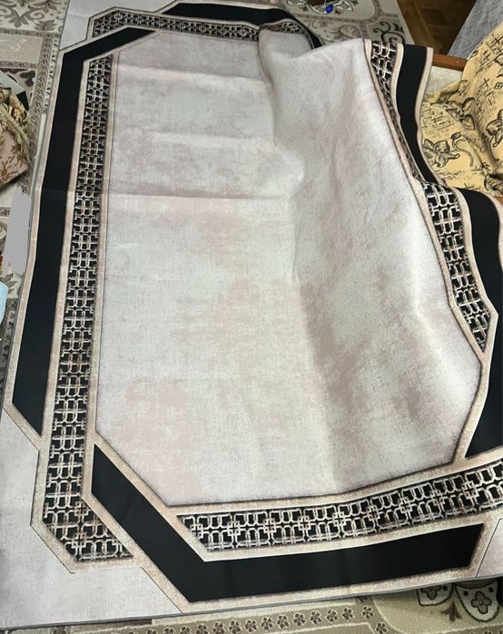 продам новый ковер 200х300