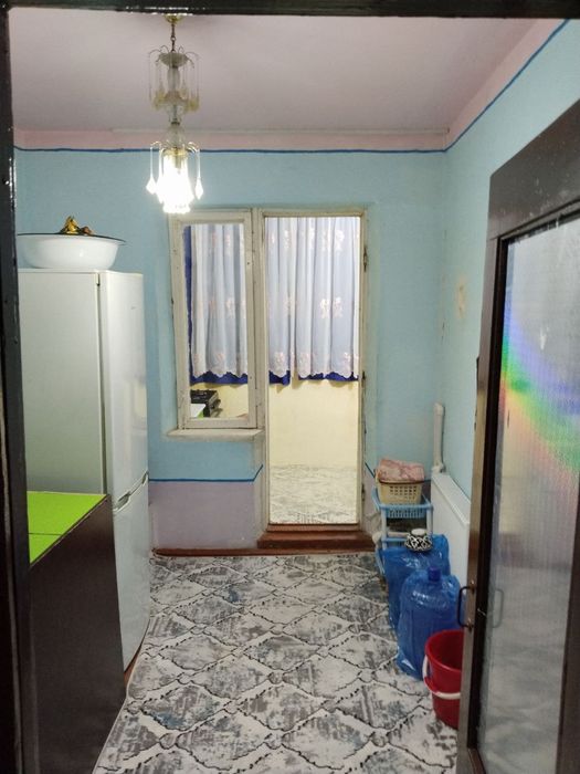 uch honalik uy  sotiladi