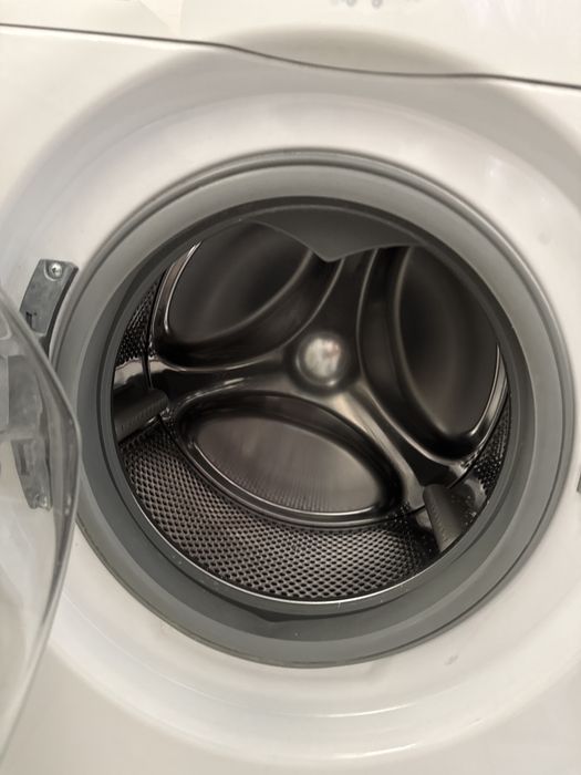 Стиральная машина от Whirlpool