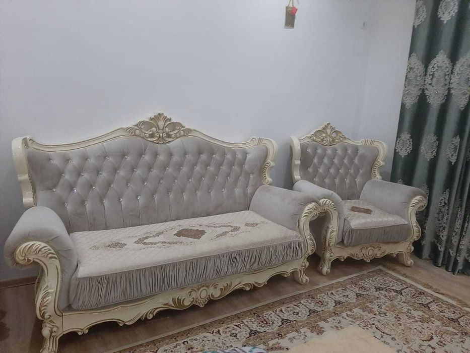 Диван с креслами!