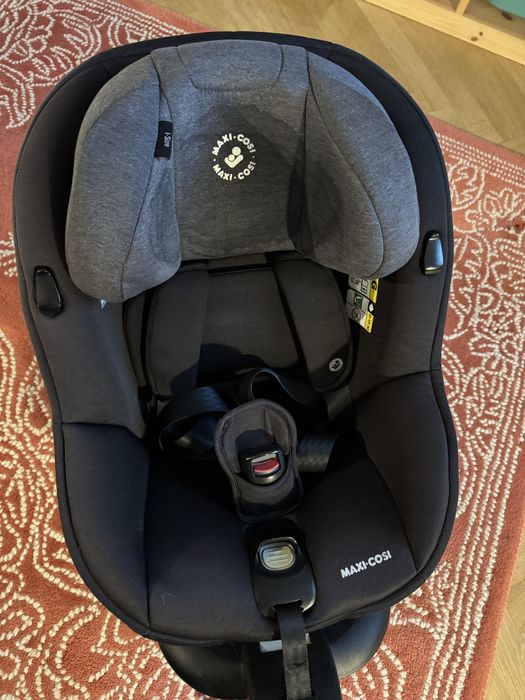 Scaun auto i Size Maxi Cosi Mica Authentic Black ( rotire 360 grade)