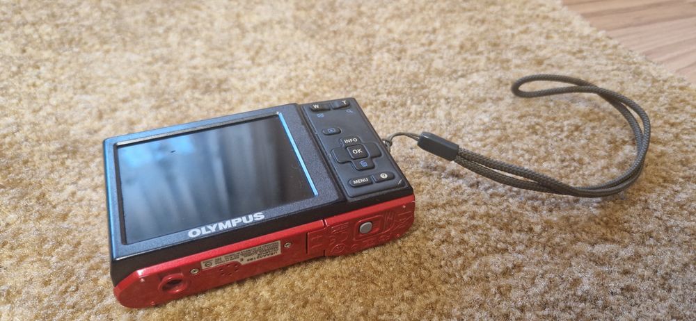 Фотоапарати Olympus и Technika