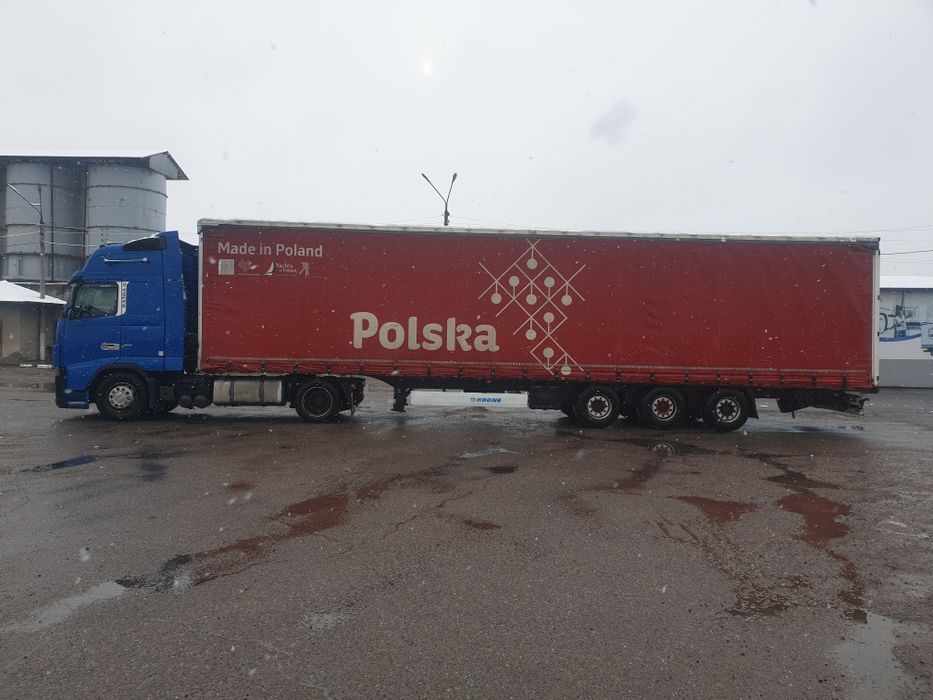 Volvo FM 4 XT прицепи билан сотилади