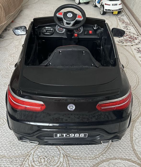 Детская машина Mercedes