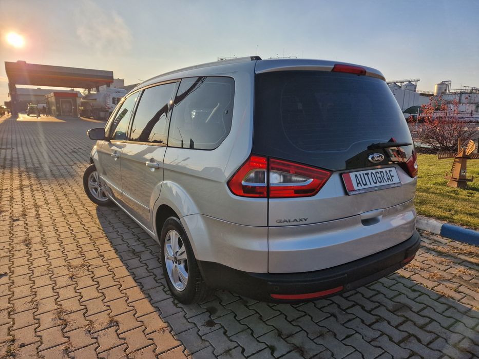 Ford Galaxy 1.6 EcoBoost-160CP-Acum si in Rate-7 Locuri-2013-Navigatie