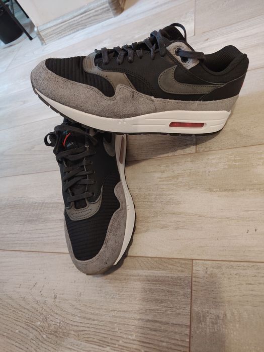 Nike Air Max 1 Premium