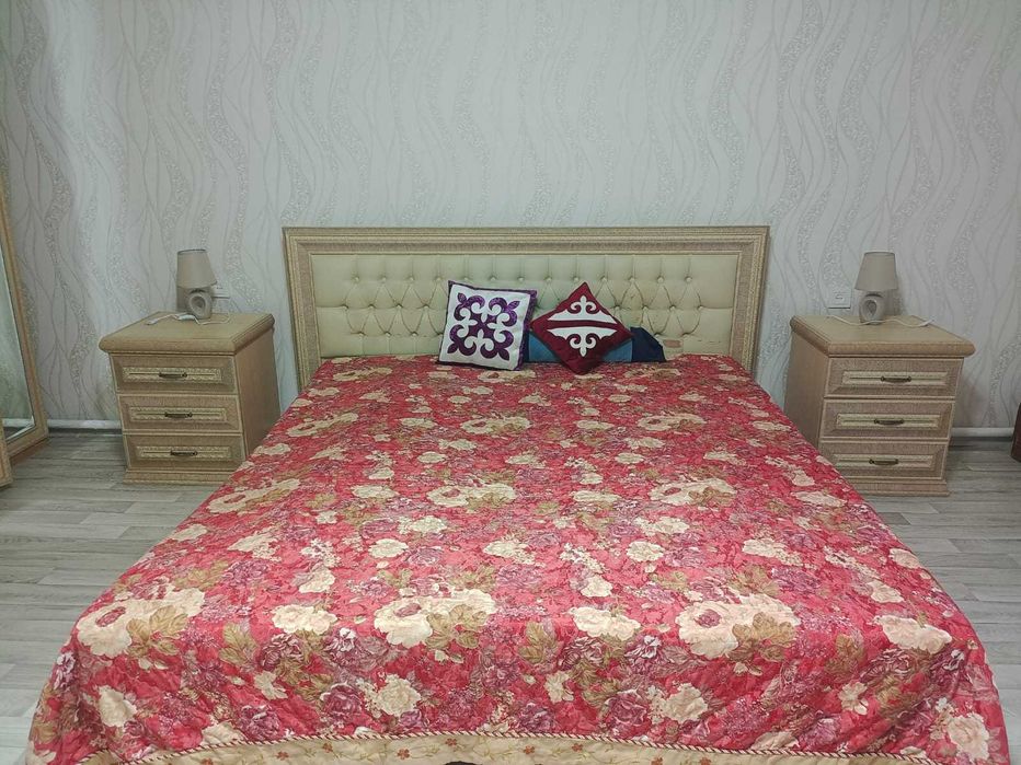 продам спальный гарнитур