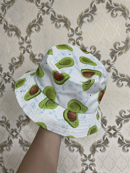 Продам две панамки подростковые