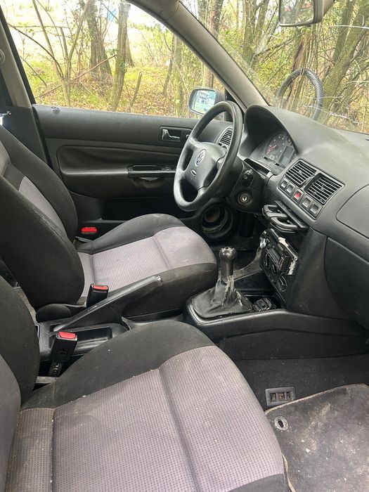VOLKSWAGEN e-Golf 2001 — imagine 3