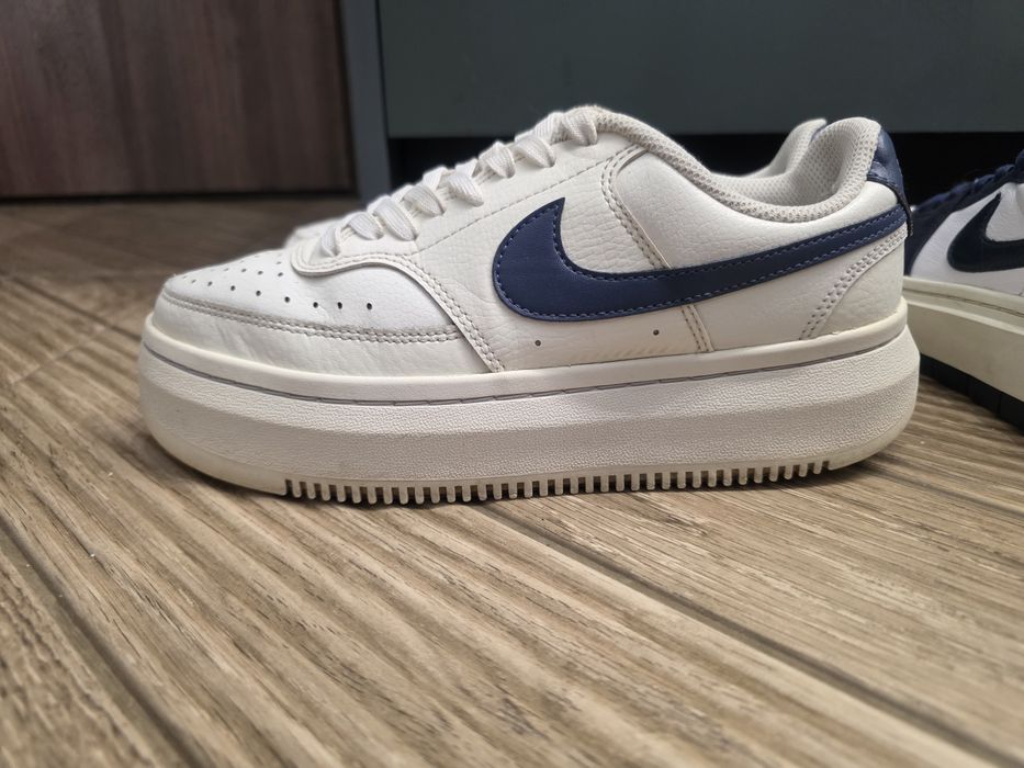 Дамски маратонки NIKE