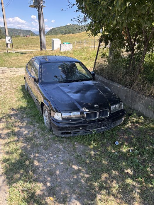 BMW Seria 3 1995 — imagine 3