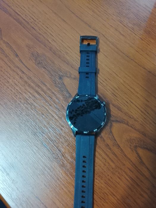 Продам часы HUAWEI WATCH GT 4