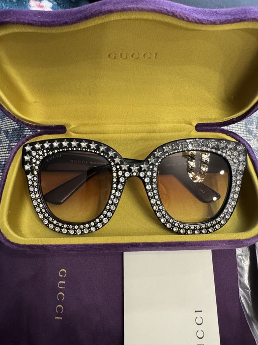 Солнцезащитные очки Gucci