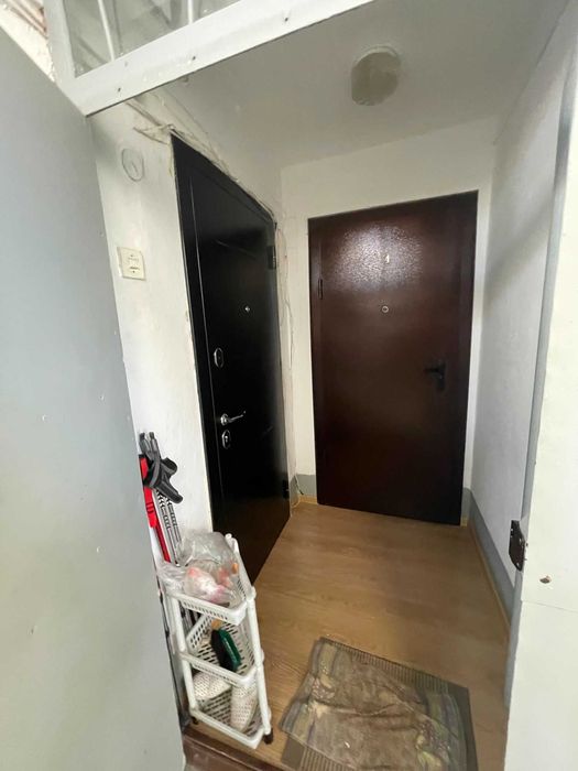 Продаётся 3-комнатная в Центре.