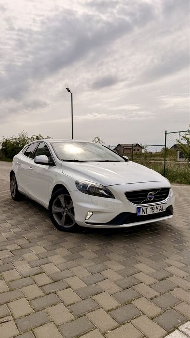 Volvo V40 2.0, 2016