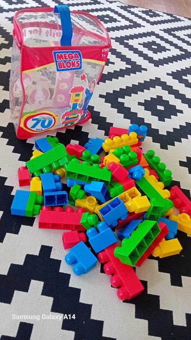 Cuburi Mega Blocks 76 de bucati