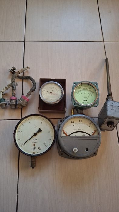 Диоды силовые.Тиристоры  Манометры