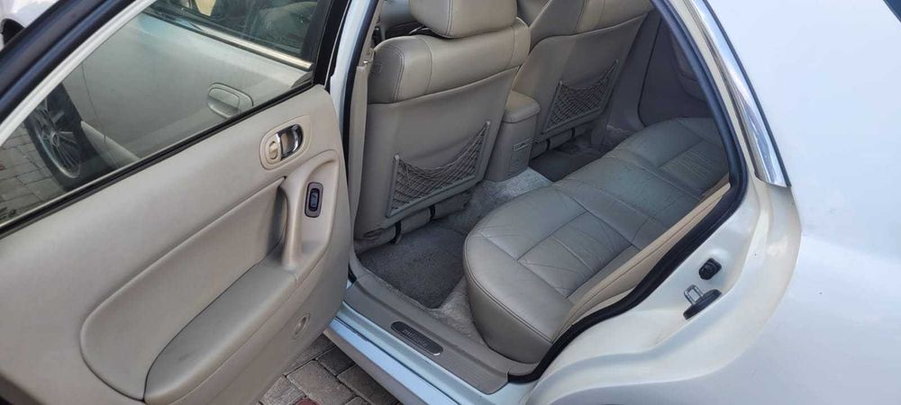 Продам mazda Millenia