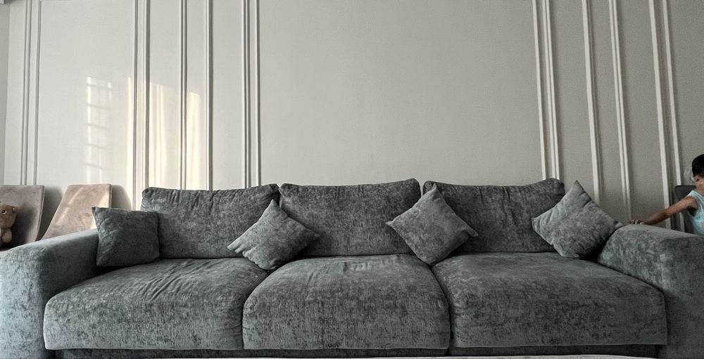 Диван  россииский