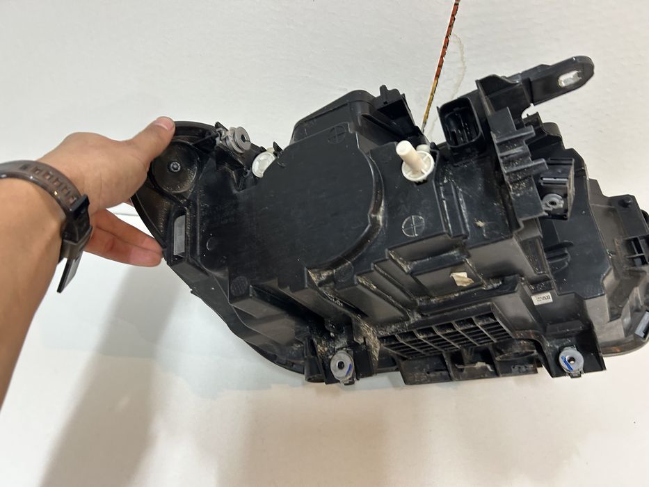 Far bmw X2 F39 led adaptiv stanga