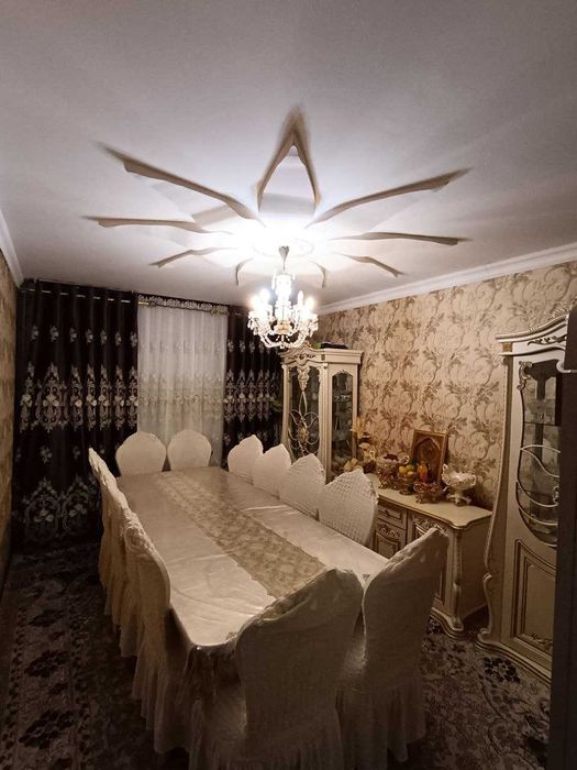 3хонали квартира сотилади. 2-кават