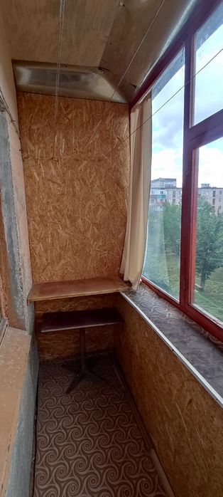 Продам трёхкомнатную квартиру
