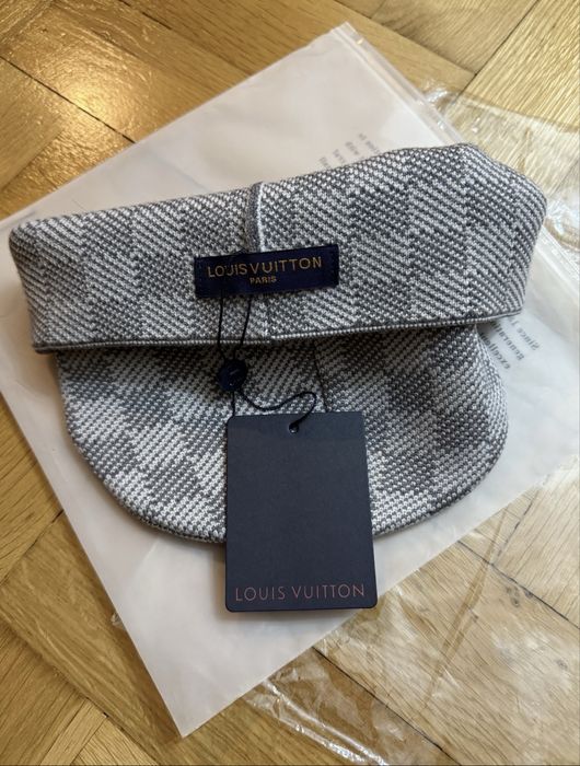 Caciula Louis Vuitton