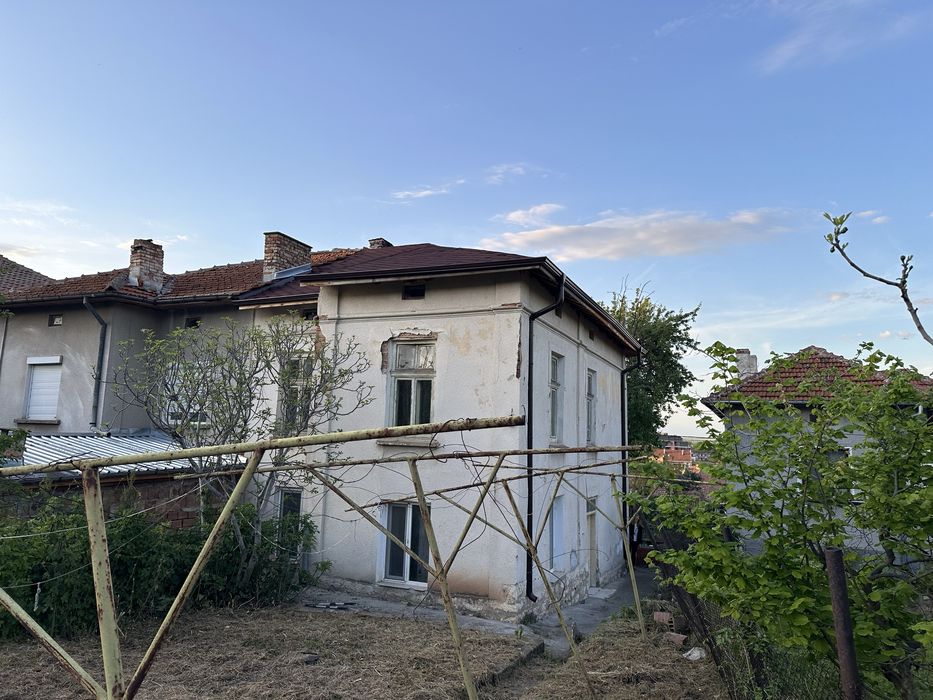 Къща в гр.Луковит